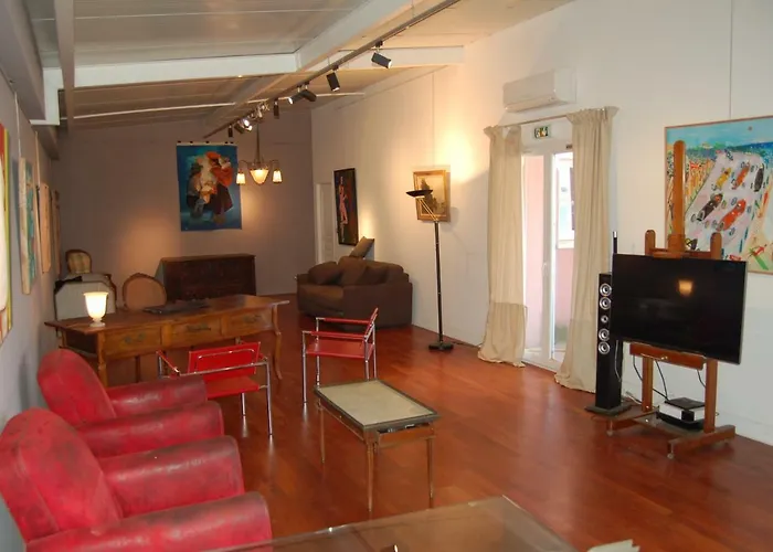 Tatil Evi Maison Atypique Les Pieds Dans L'eau