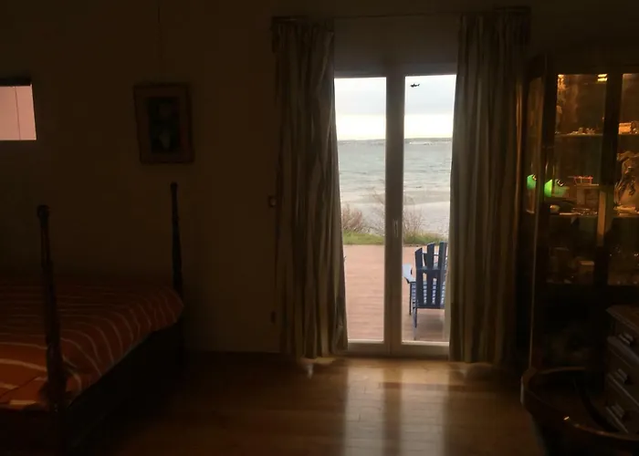 Maison Atypique Les Pieds Dans L'eau Tatil Evi *