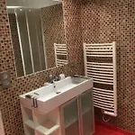 Maison Atypique Les Pieds Dans L'eau Сет